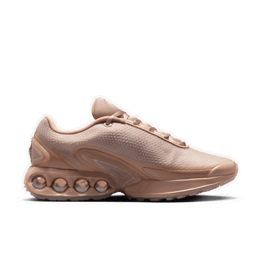 Кецове и обувки Nike Air Max DN Isamaya Ffrench Бежово | HQ3837-201, 3