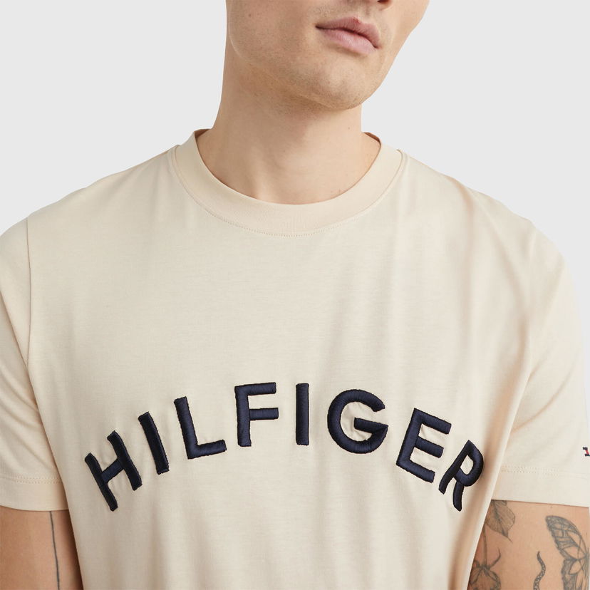 Тениска Tommy Hilfiger Arched Logo Cotton T-Shirt Бежово | MW0MW30055AF6