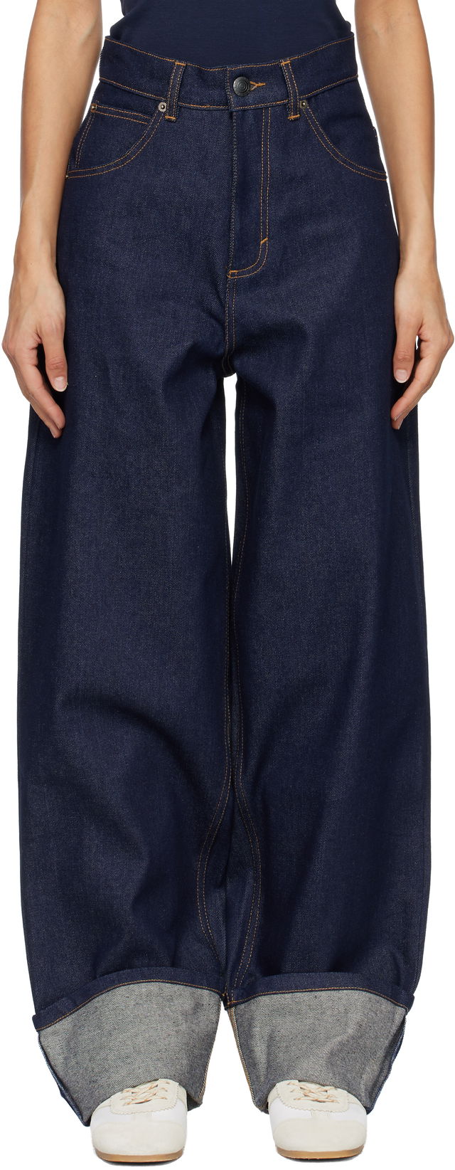 Loose Fit Pocket Waisted Jeans