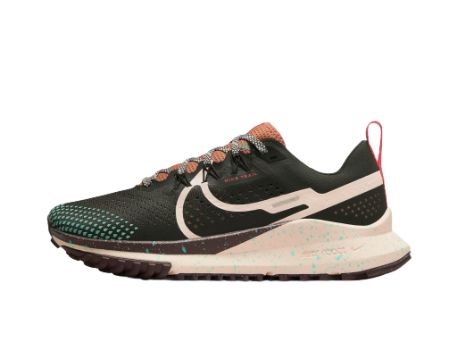 Бягане Nike Pegasus Trail 4 Черно | dj6159-300