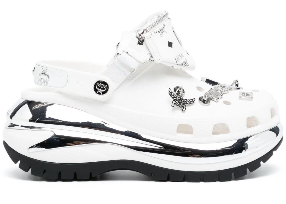 Кецове и обувки Crocs MCM x Mega Crush Clog "Belt Bag Bracelet White" Бяло | 209357-100, 0