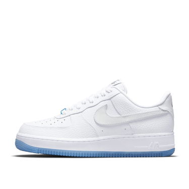 Кецове и обувки Nike Air Force 1 Low UV Reactive Swoosh W Бяло | DA8301-101, 1
