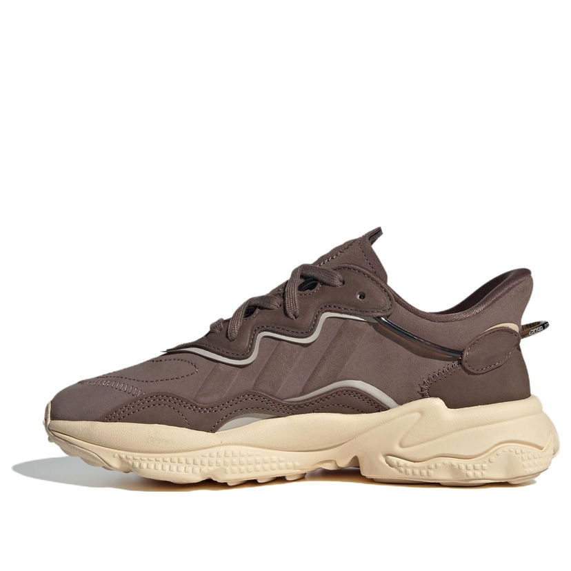 Кецове и обувки adidas Originals OZWEEGO Кафяво | IE9509