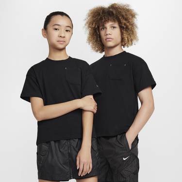 Тениска Nike Sportswear City Utility Short Sleeve T-Shirt Черно | FZ4902-010, 1