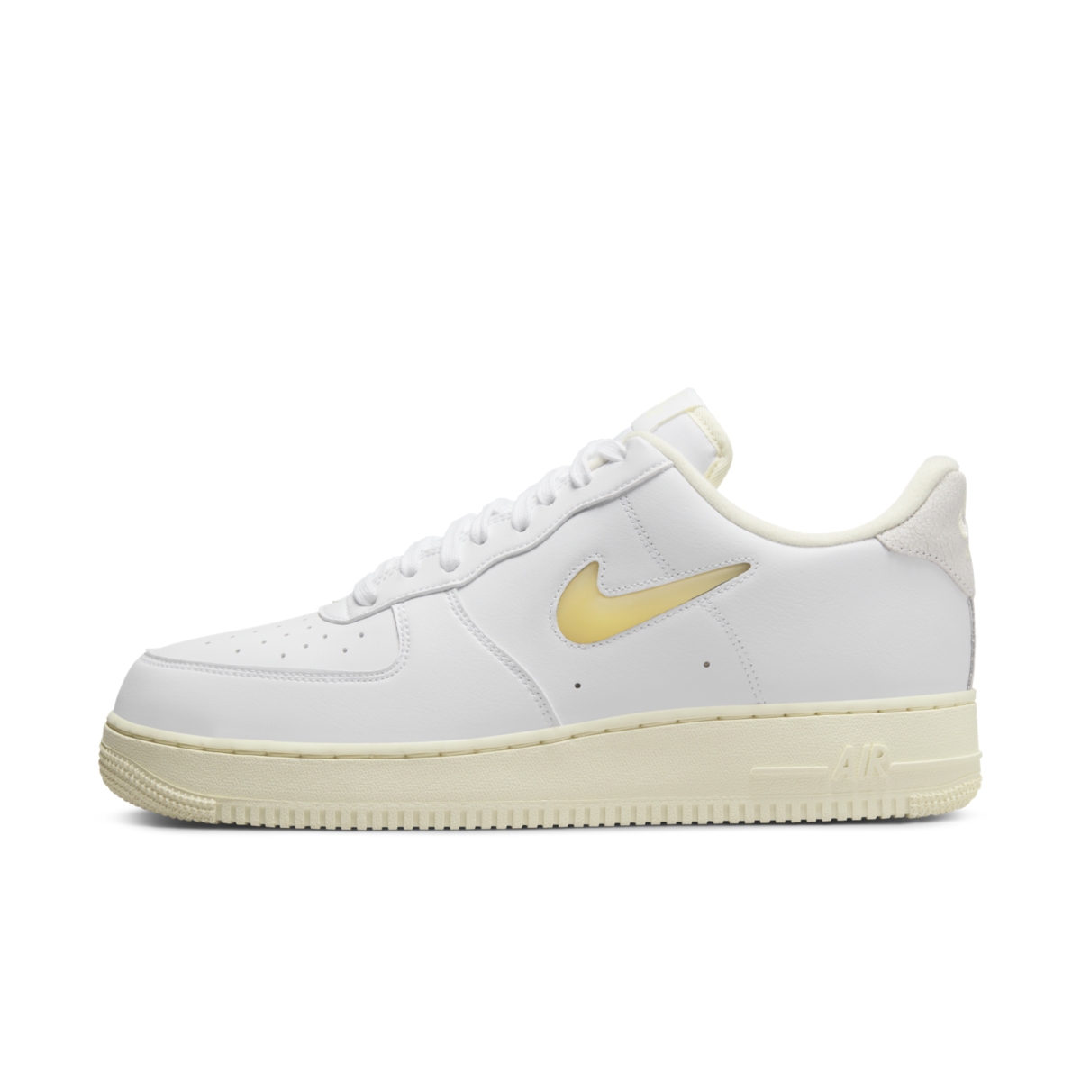 Кецове и обувки Nike Air Force 1 "Pale Vanilla" Бяло | DC8894-100, 0