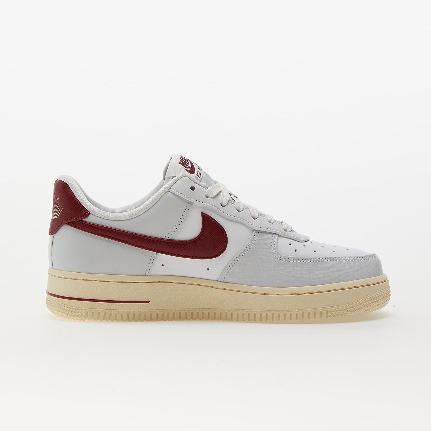 Кецове и обувки Nike Air Force 1 Low "Photon Dust Team Red" W Сиво | DV7584-001, 1