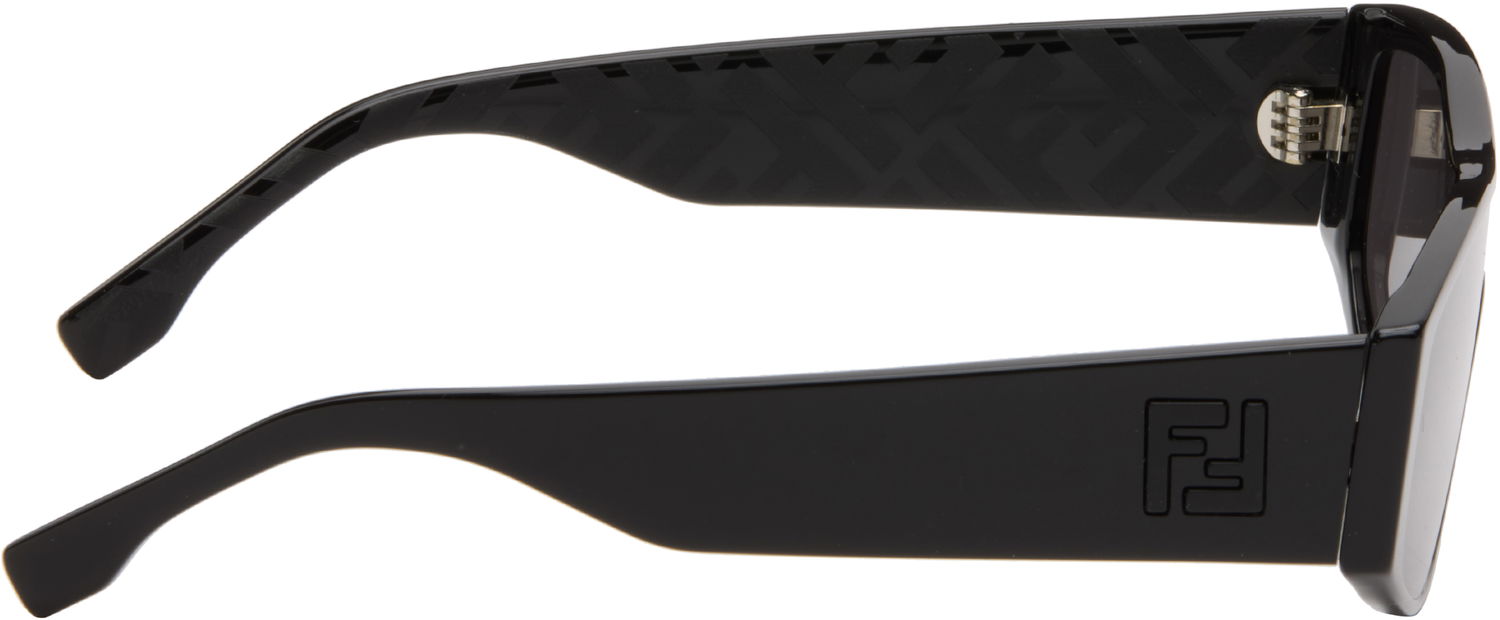 Слънчеви очила FENDI 'FF' Squared Sunglasses Черно | FE40167IM0001A 840126860108, 1