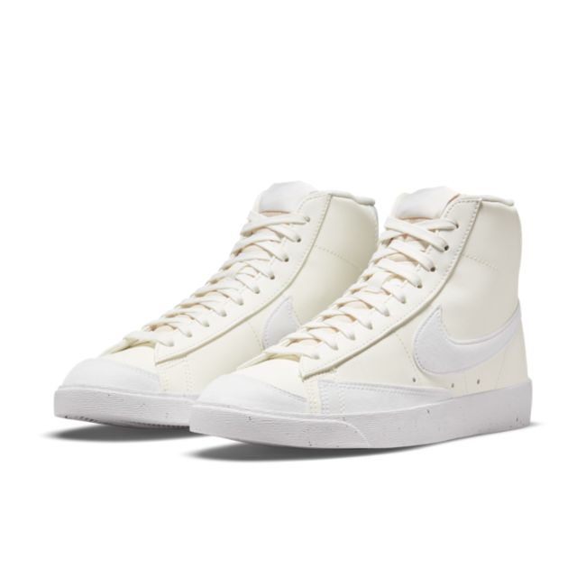Кецове и обувки Nike Blazer Mid '77 "Next Nature" W Бяло | DO1344-100, 1