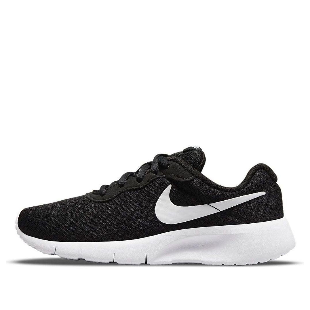 Кецове и обувки Nike Nike Tanjun Черно | 818382-011, 0