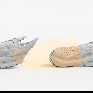 Кецове и обувки Asics Sneakersnstuff Novablast Бежово | 1202A131-700, 0