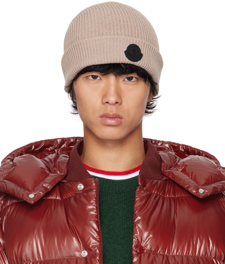 Шапка Moncler Taupe Logo Patch Beanie Бежово | J20913B00006M1121, 0