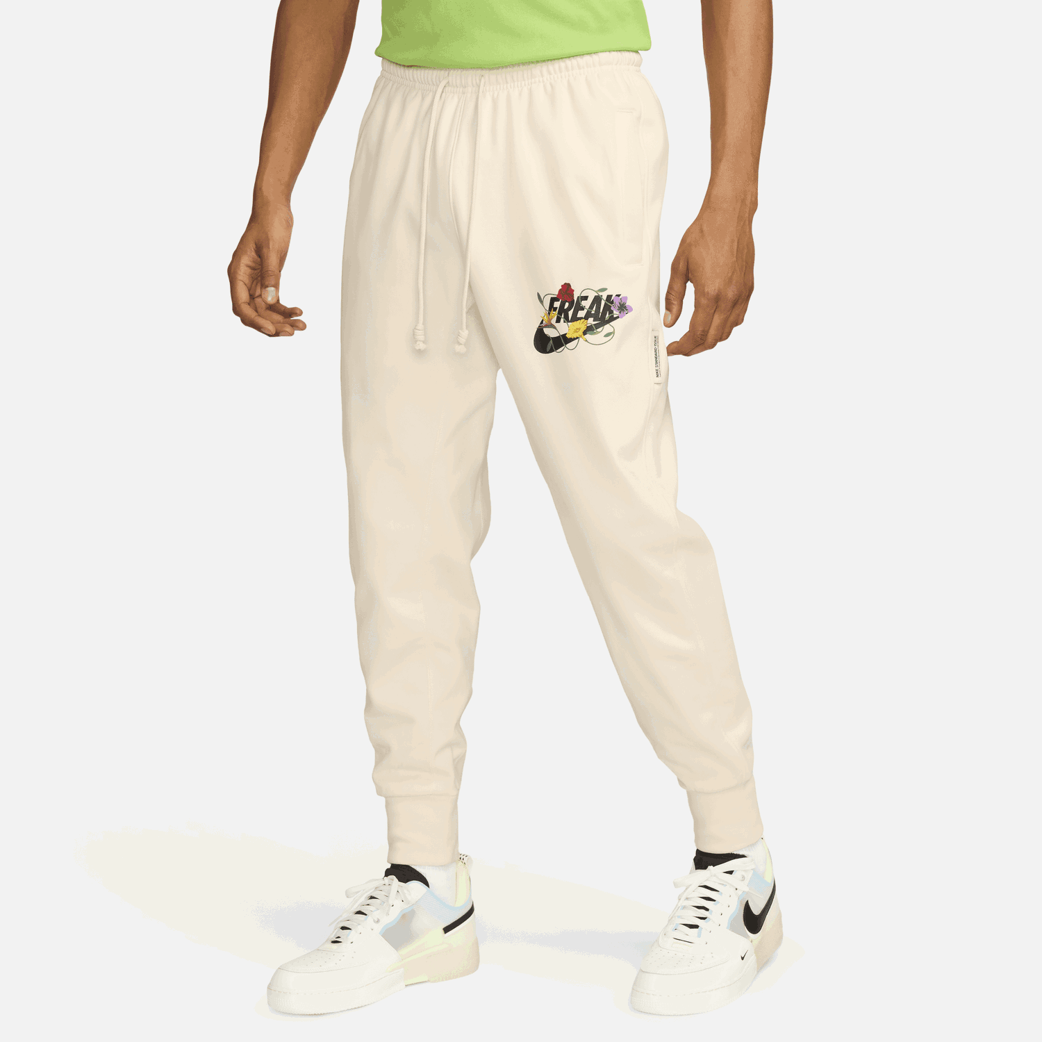 Спортни панталони Nike Dri-FIT Giannis Standard Issue Бежово | FN7214-110, 0