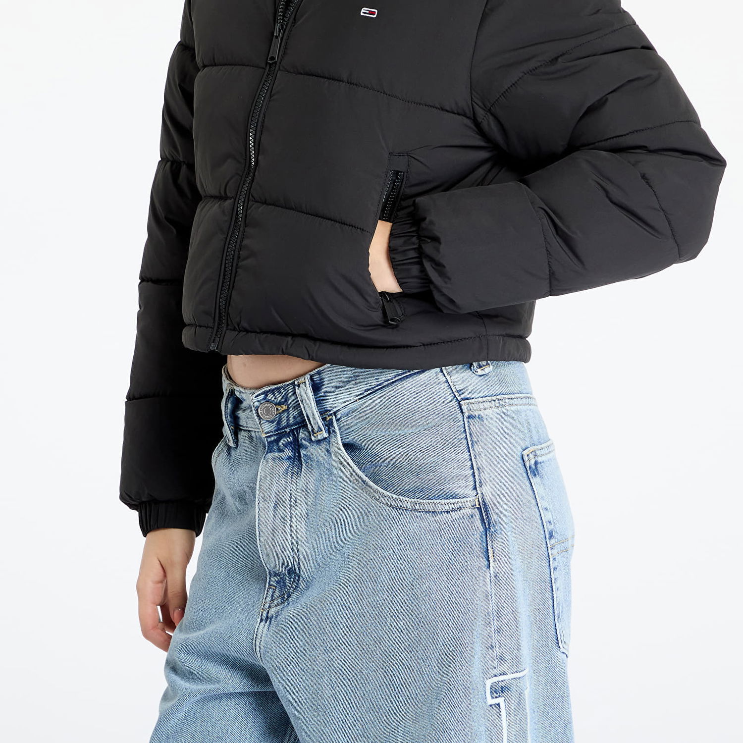 Пухо яке Tommy Hilfiger Tommy Jeans Crop Essential Puffer Jacket Black Черно | DW0DW18828 BDS, 1