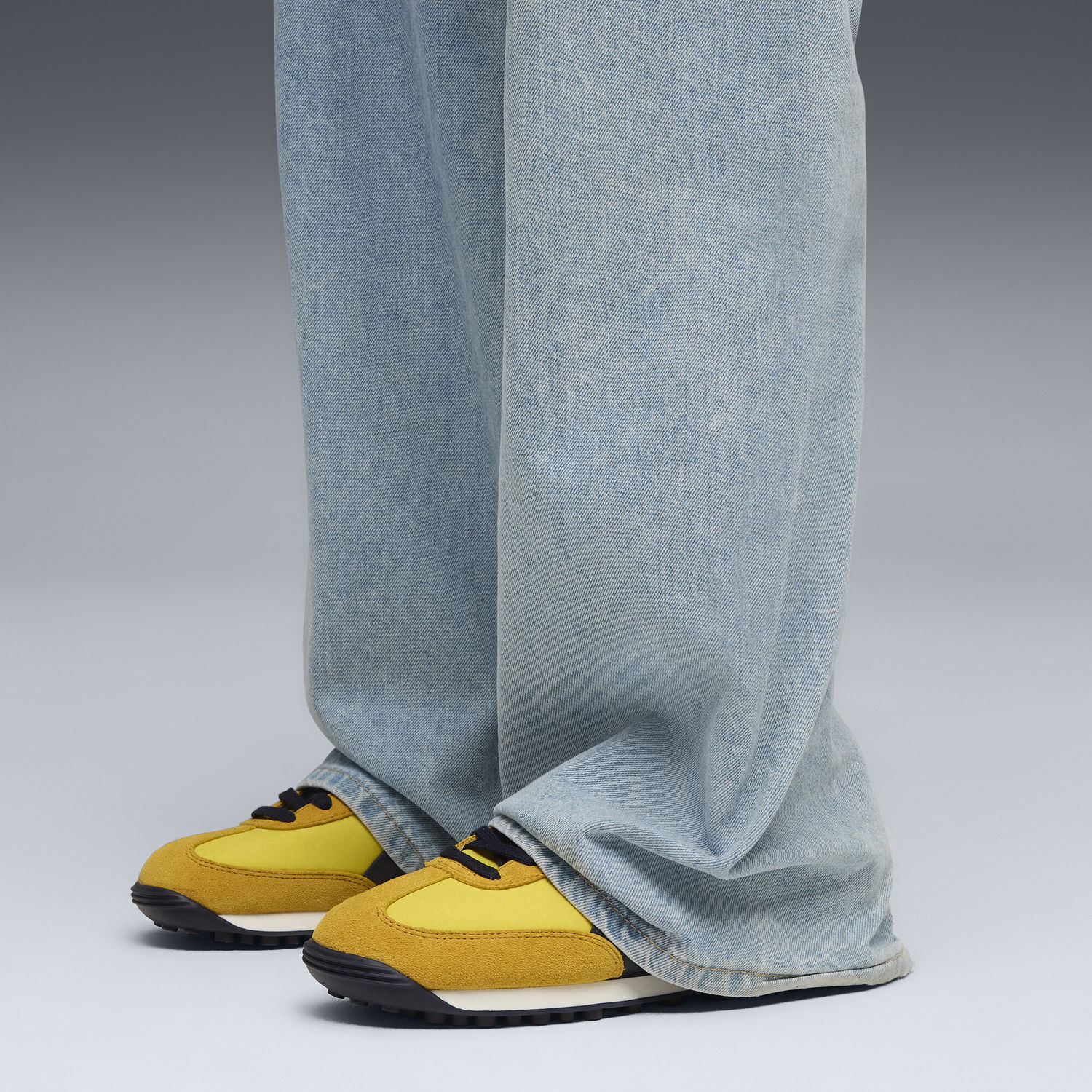 Кецове и обувки Puma Easy Rider Thrive and Triumph Жълто | 403289_01, 1