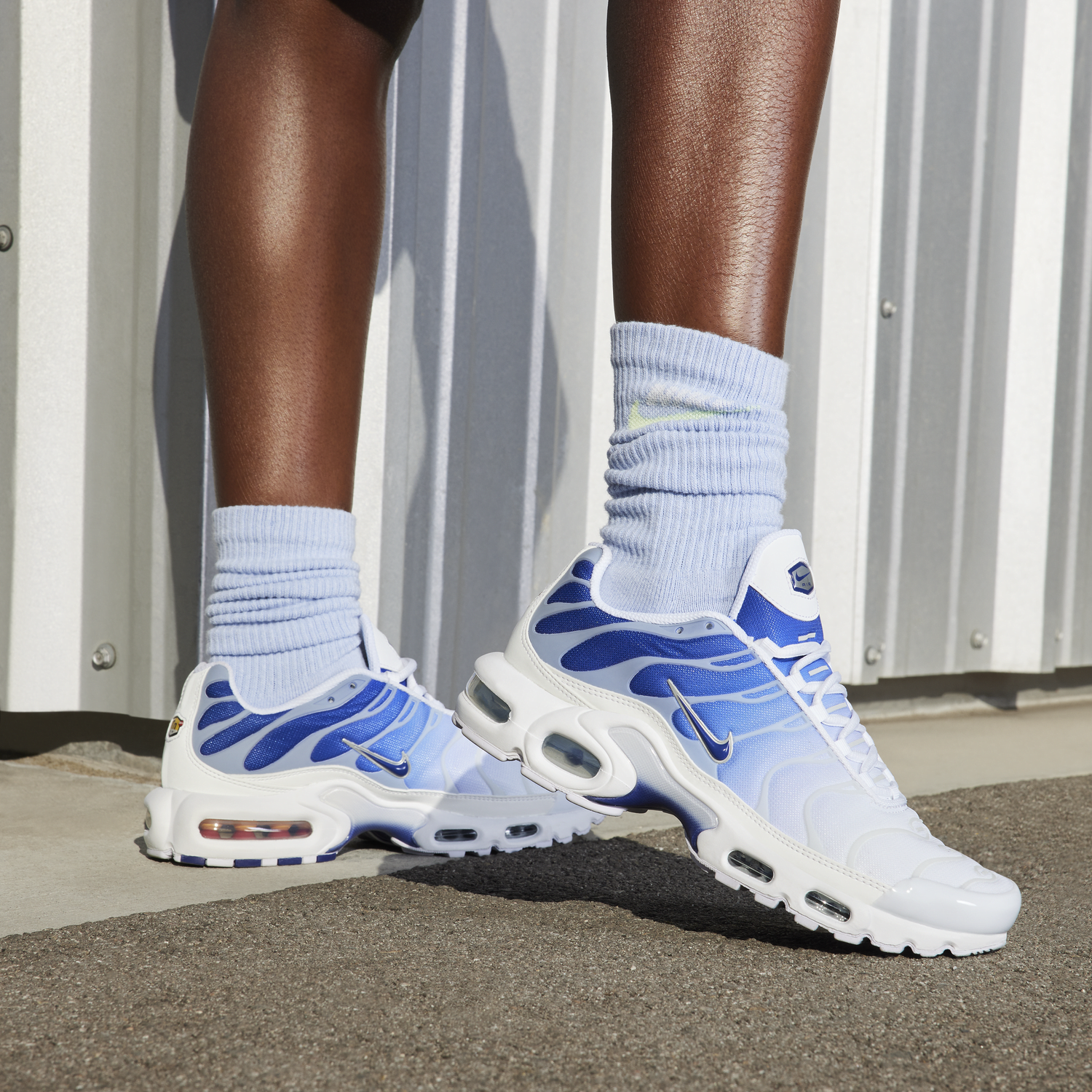 Кецове и обувки Nike Air Max Plus "Blue Fade" W Синьо | FZ4345-100, 1