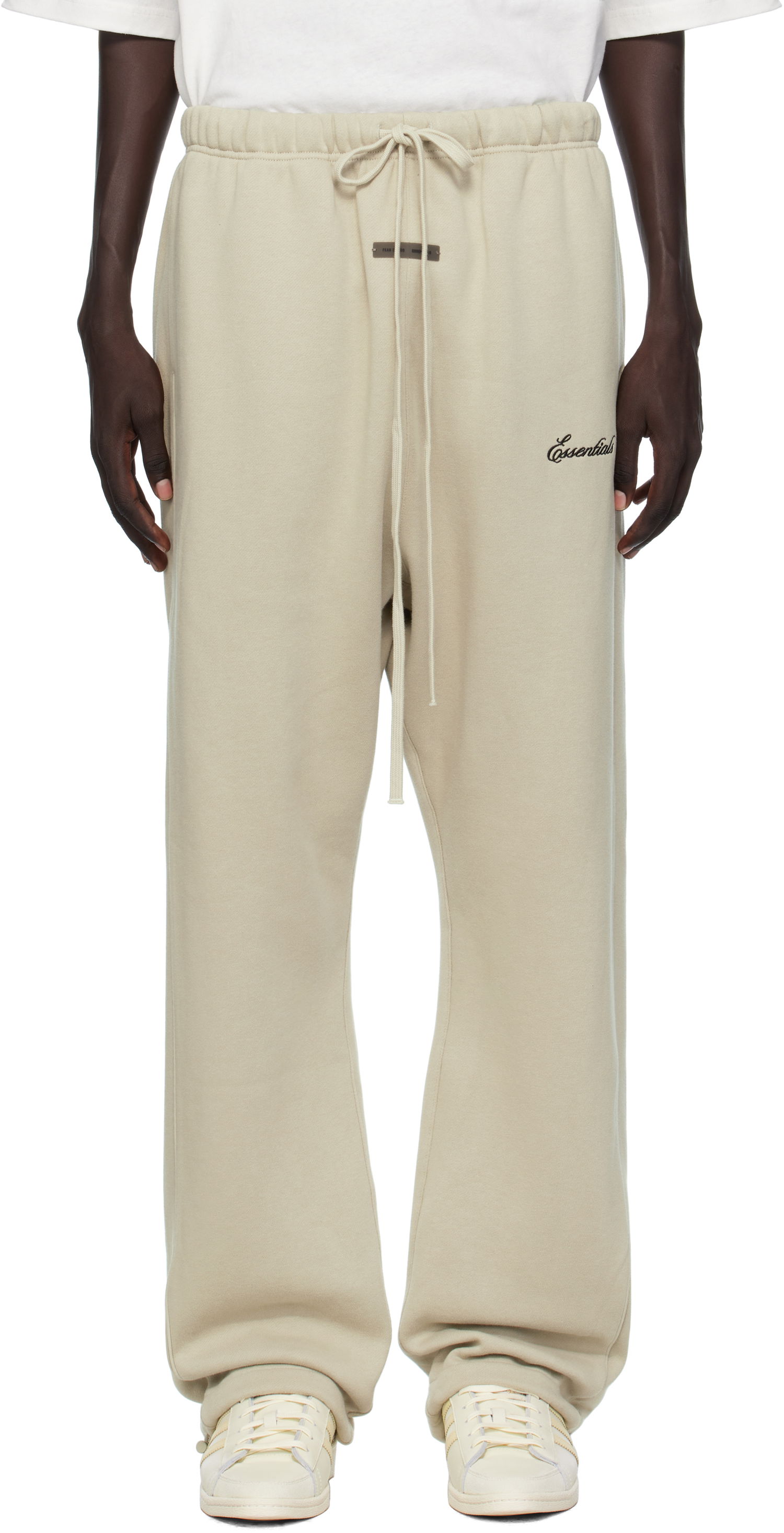 Спортни панталони Fear of God Fear of God ESSENTIALS Relaxed Fleece Piping Sweatpants Бежово | 130SP258066F, 0