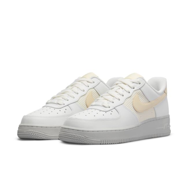 Кецове и обувки Nike Air Force 1 '07 ESS W Бяло | DJ9945-100, 1