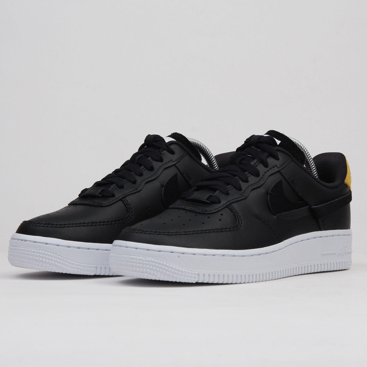 Кецове и обувки Nike Air Force 1 '07 LX Черно | 898889-014, 1