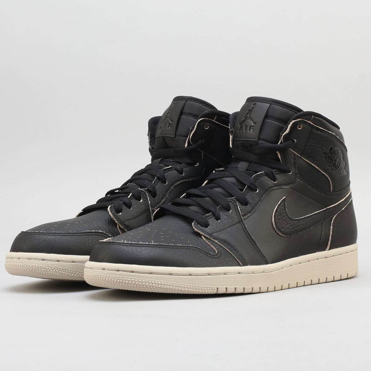 Кецове и обувки Jordan Air Jordan 1 Retro High Premium "Black Desert Sand" Черно | AA3993-021, 1