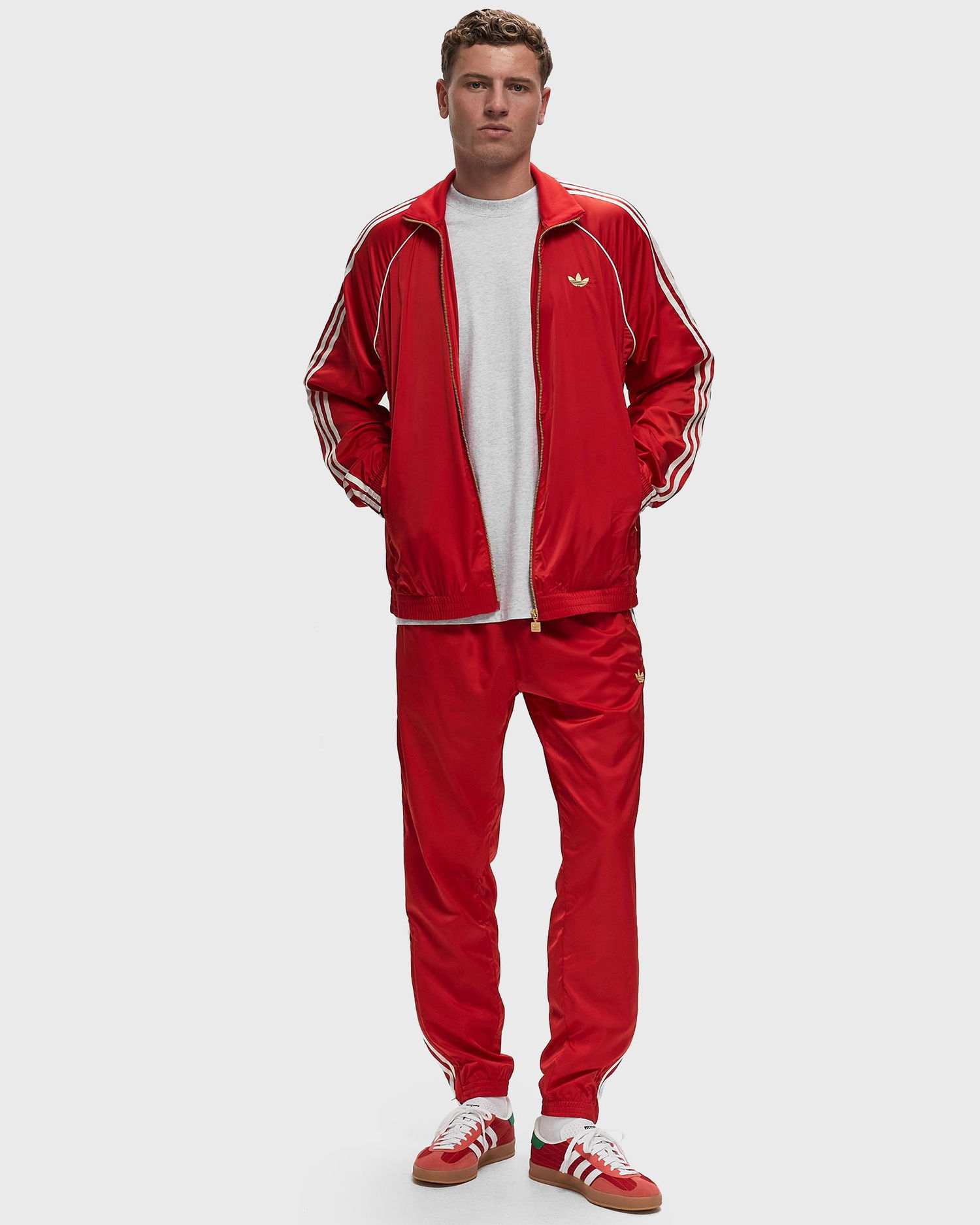 Спортни панталони adidas Originals Adidas PREMIUM TRACK PANTS men Track Червено | IZ3189, 1