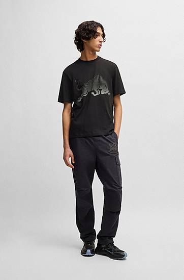 Тениска BOSS HUGO x RB Cotton-Jersey T-Shirt with Degradé Bull Graphic Черно | 50542775, 1