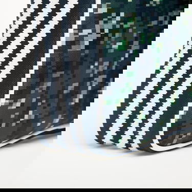 Чанта през рамо adidas Originals adidas Minecraft Classic Airliner Bag Тъмно синьо | JX1480, 2