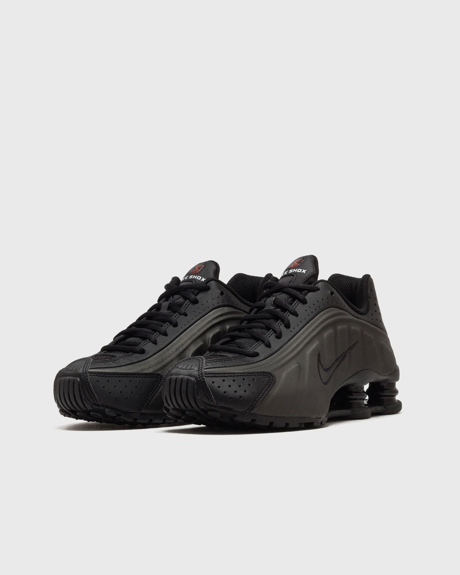 Кецове и обувки Nike Shox R4 Черно | CW2626003, 1