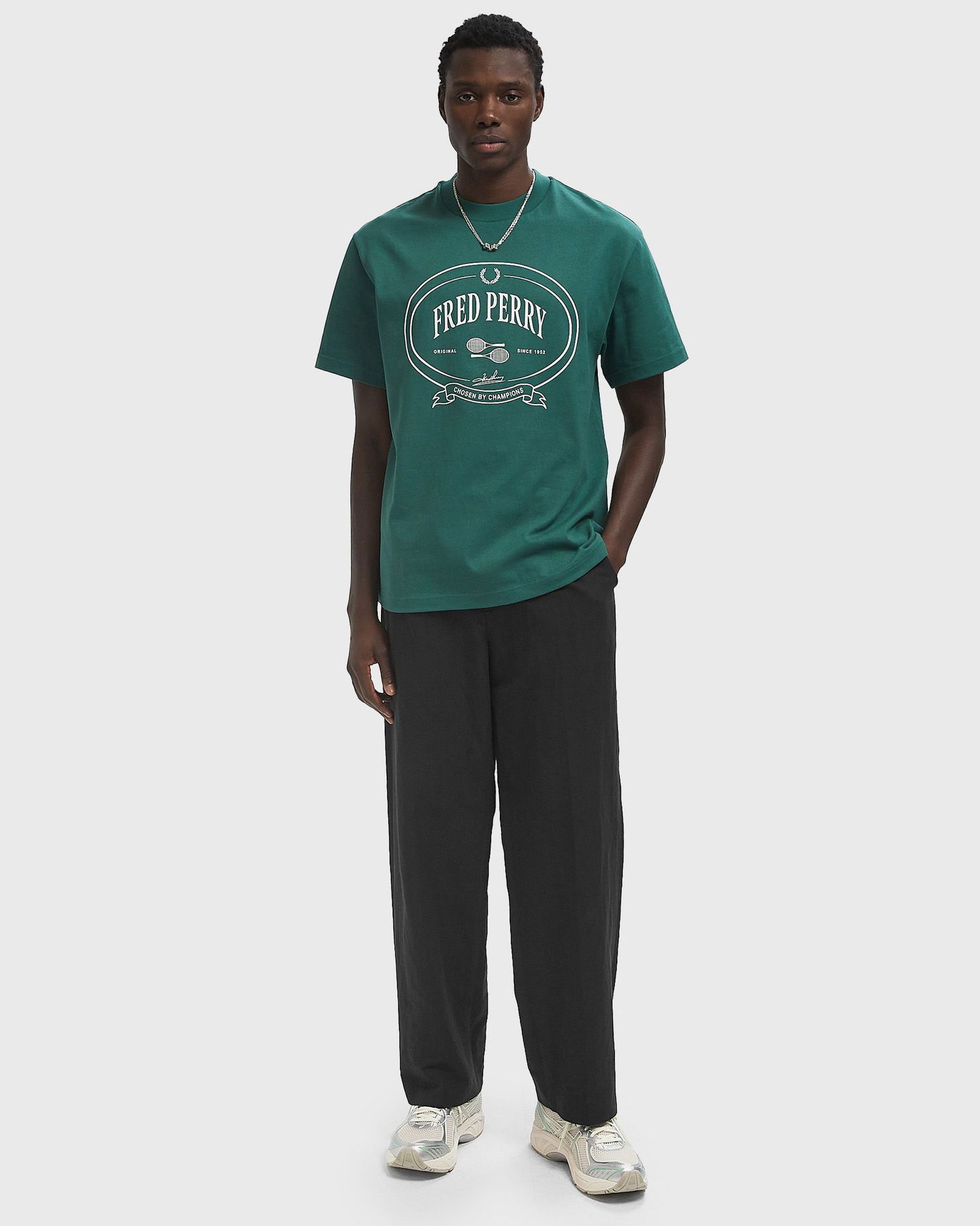Тениска Fred Perry Fred Perry Chosen By Champions Graphic T-Shirt Зелено | M1316-Z18, 1