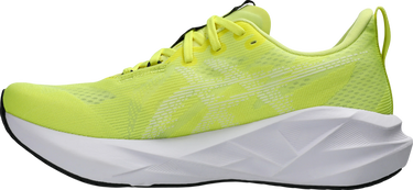 Кецове и обувки Asics NOVABLAST 5 Жълто | 1011b974-750, 2