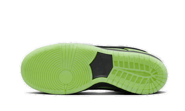 Кецове и обувки Nike SB The Powerpuff Girls x Dunk Low "Buttercup" Зелено | FZ8319-300, 2