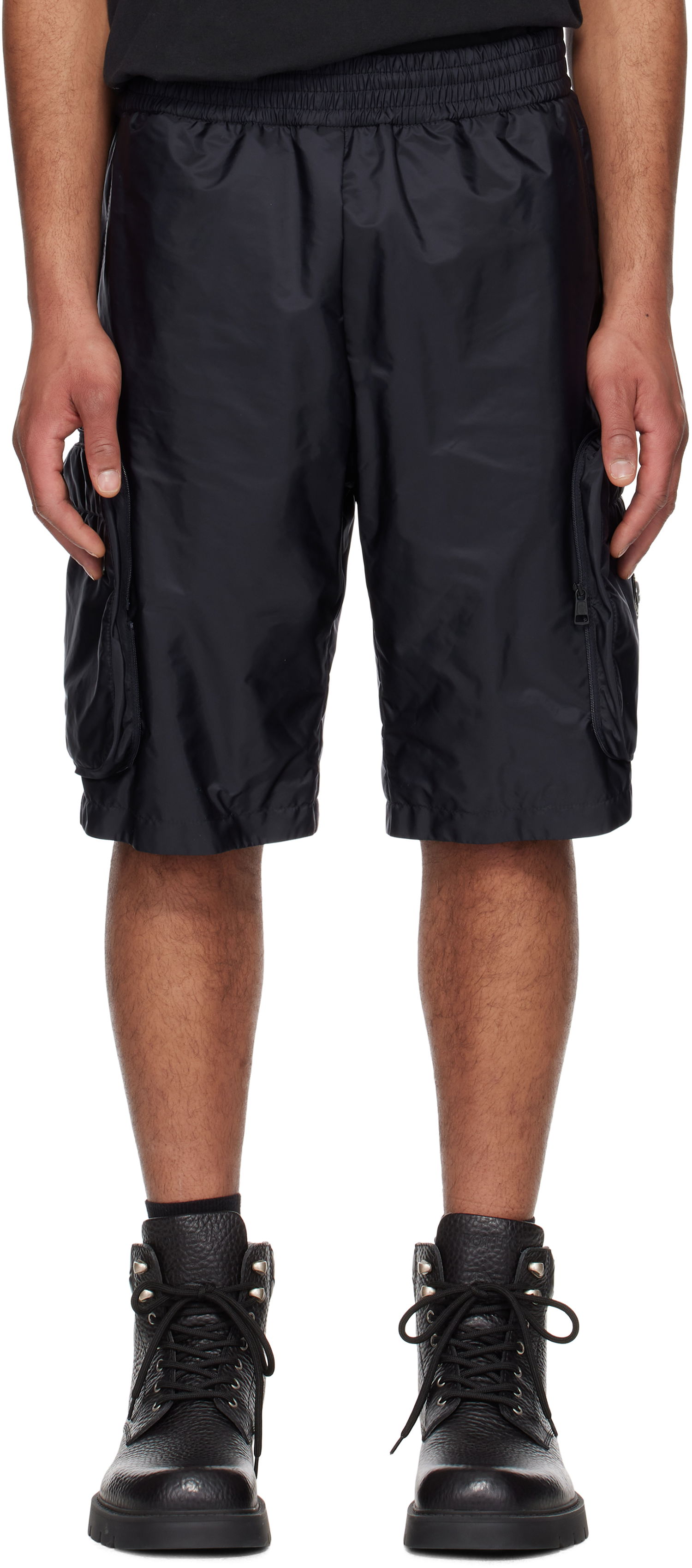 Къси панталони Moncler Moncler Genius Mercedes-Benz by NIGO Cargo Shorts Черно | K14012B00001M5920, 0