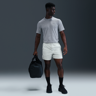 Къси панталони Nike Unlimited Dri-FIT 5" Seersucker Shorts Сиво | HJ4091-025, 0