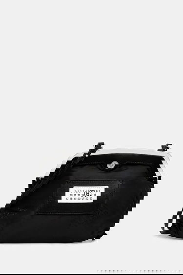 Чанта през рамо Maison Margiela Small Frame Shoulder Bag with Numeric Patch Detail Черно | SB6WF0008.P8503.HA751, 0