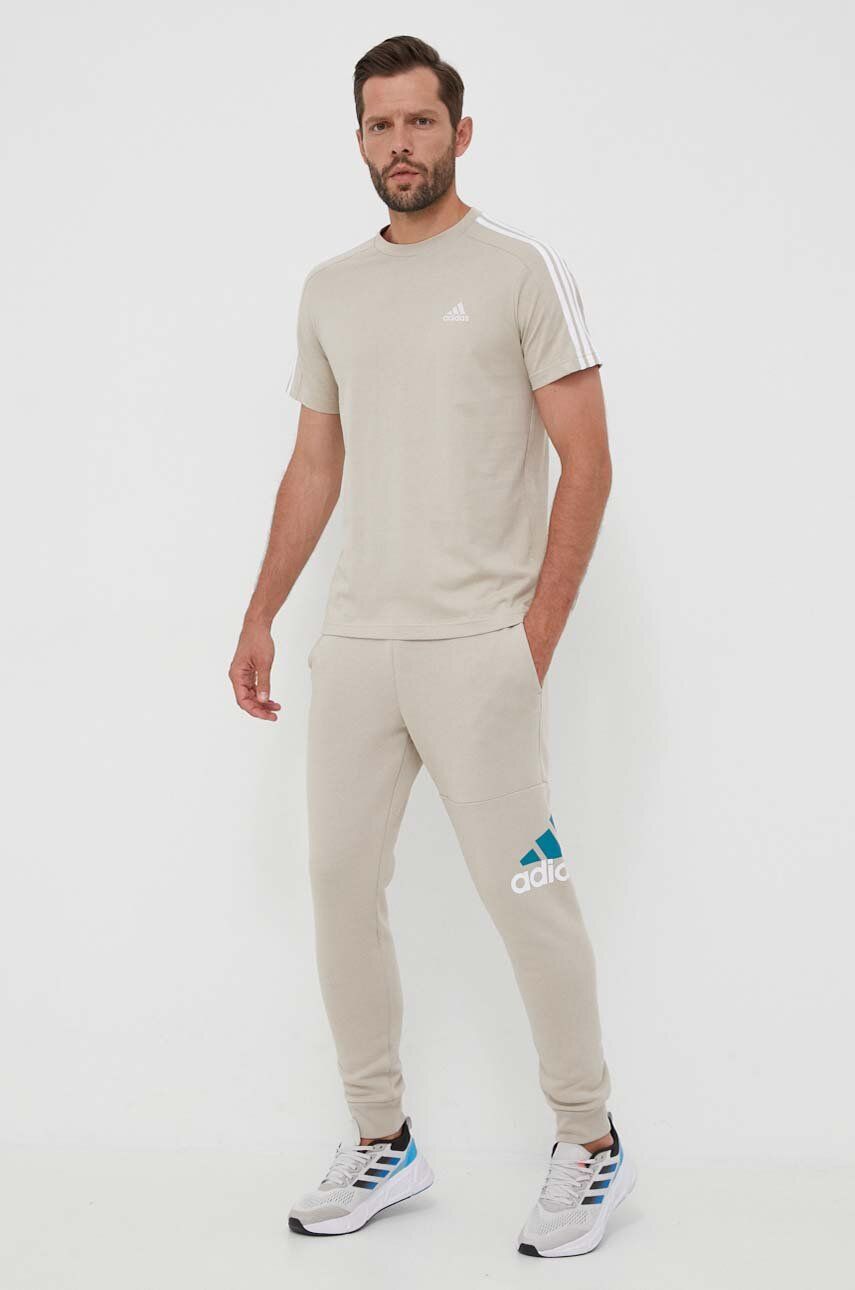 Спортни панталони adidas Originals Essentials Fleece Tapered Cuff Big Logo Pants Бежово | IJ8903, 0