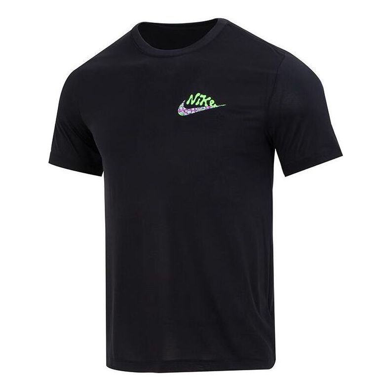 Тениска Nike Men's Graphic Training T-Shirt Черно | FJ2372-010, 0