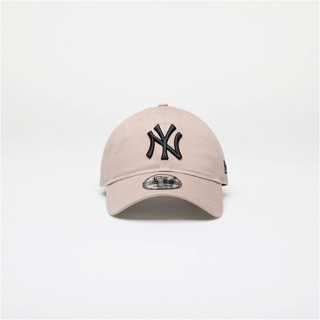 New York Yankees League Essential 9TWENTY Adjustable Cap