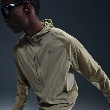 Къси панталони Nike Trail Aireez Running Jacket Бежово | FN4002-320, 4