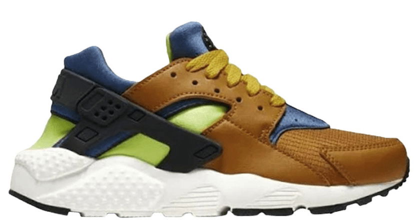 Кецове и обувки Nike Huarache Run Кафяво | 654275-701