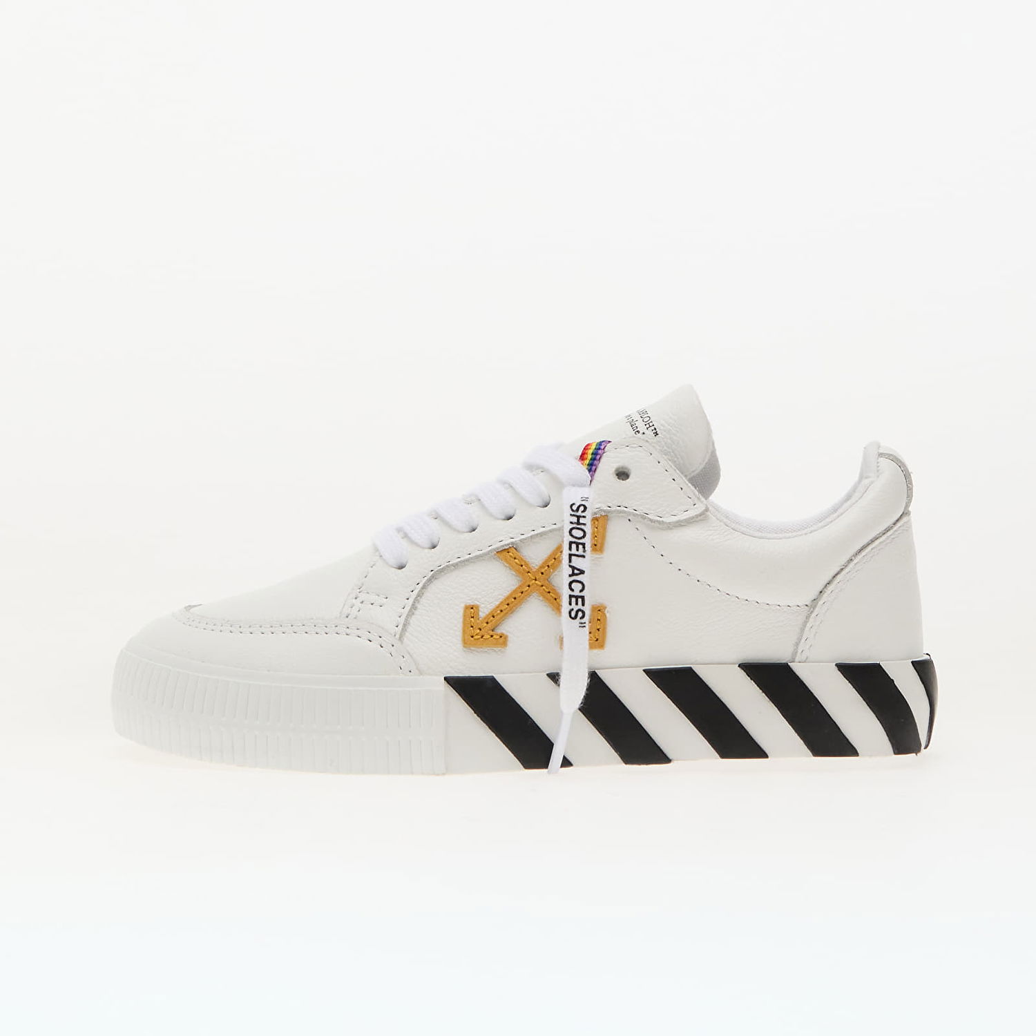 Кецове и обувки Off-White Vulcanized Бяло | OBIA003S25LEA0010116, 0