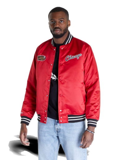 Яке бомбър Mitchell & Ness Heavyweight Satin Chicago Bulls Jacket Червено | OJBF3413-CBUYYPPPSCAR