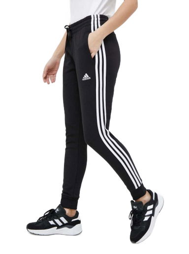 Спортни панталони adidas Performance Essentials 3-Stripes French Terry Cuffed Черно | IC8770