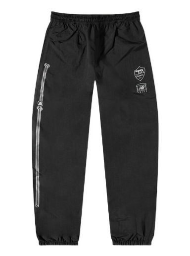 Панталони и дънки New Balance x Aries AS Roma Pre-Game Pan Черно | MP239948-HME