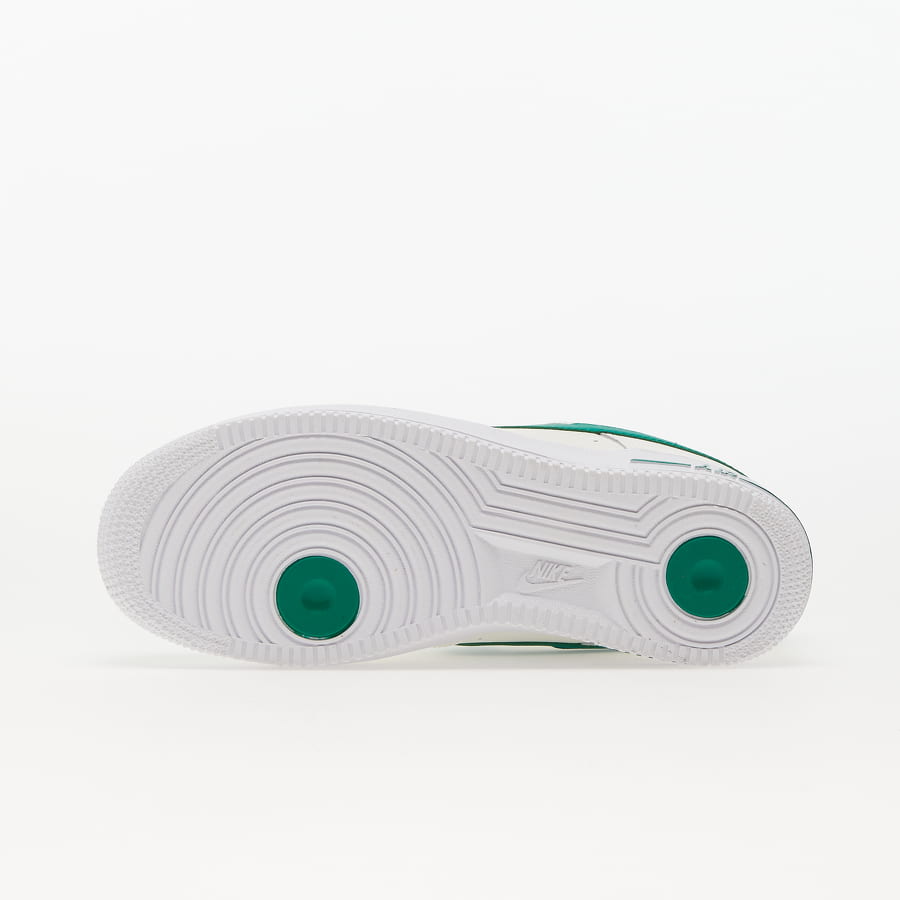 Кецове и обувки Nike Air Force 1 "Malachite" Зелено | DQ7582-101, 1