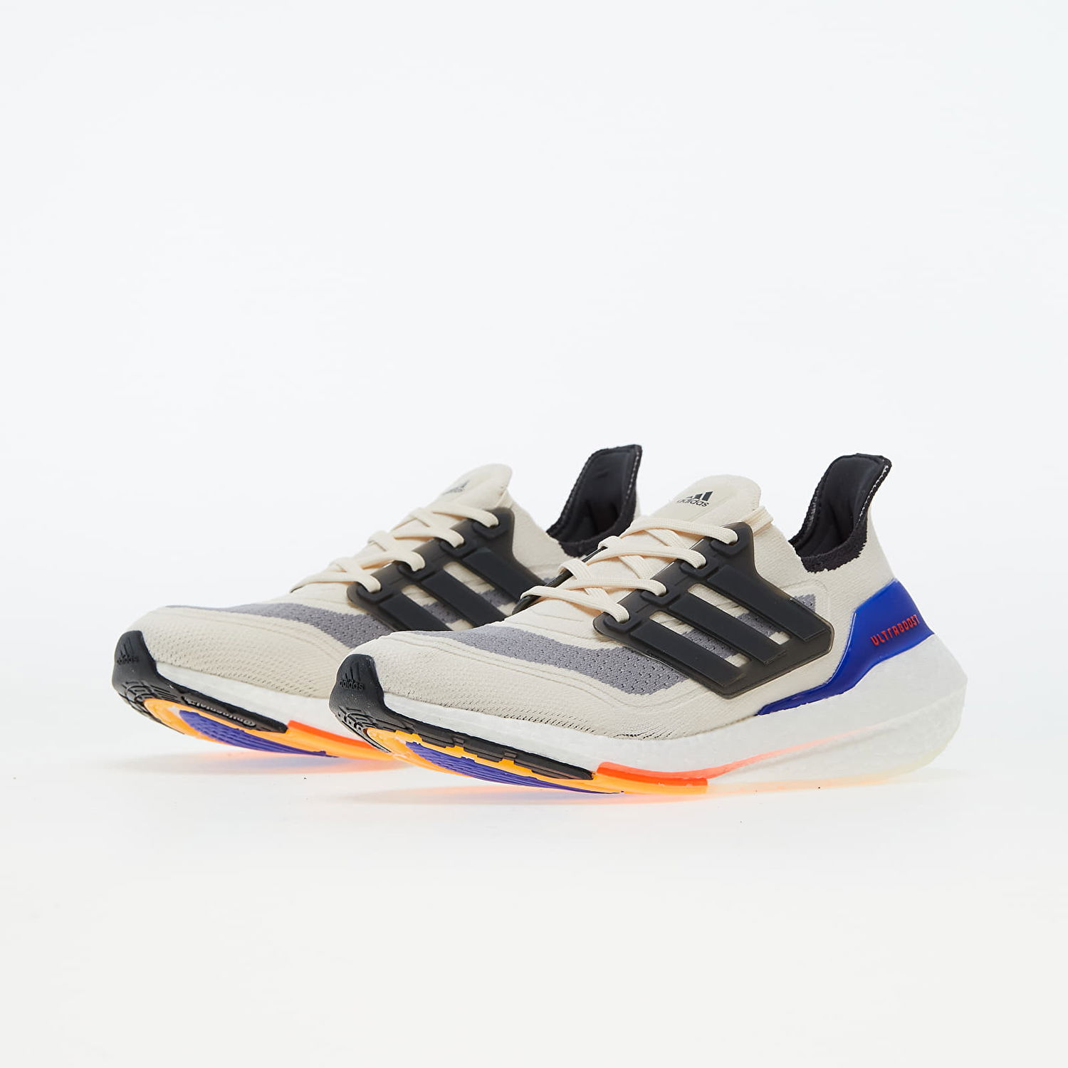 Кецове и обувки adidas Performance UltraBoost 21 Сиво | S23869, 1