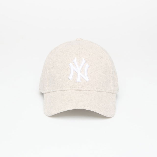 New York Yankees MLB Melton Wool 9FORTY Adjustable Universal Cap