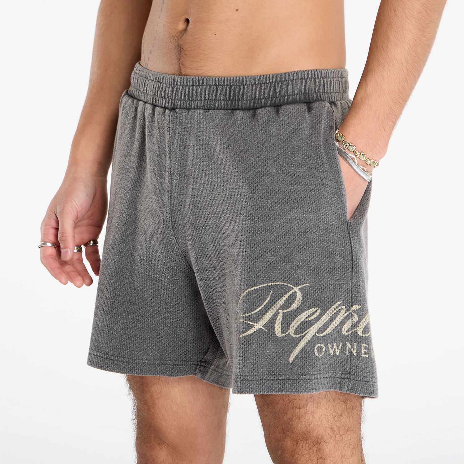 Къси панталони Represent Clo Owners Club Script Embroidered Textured Shorts Сиво | OCM41237-47, 1