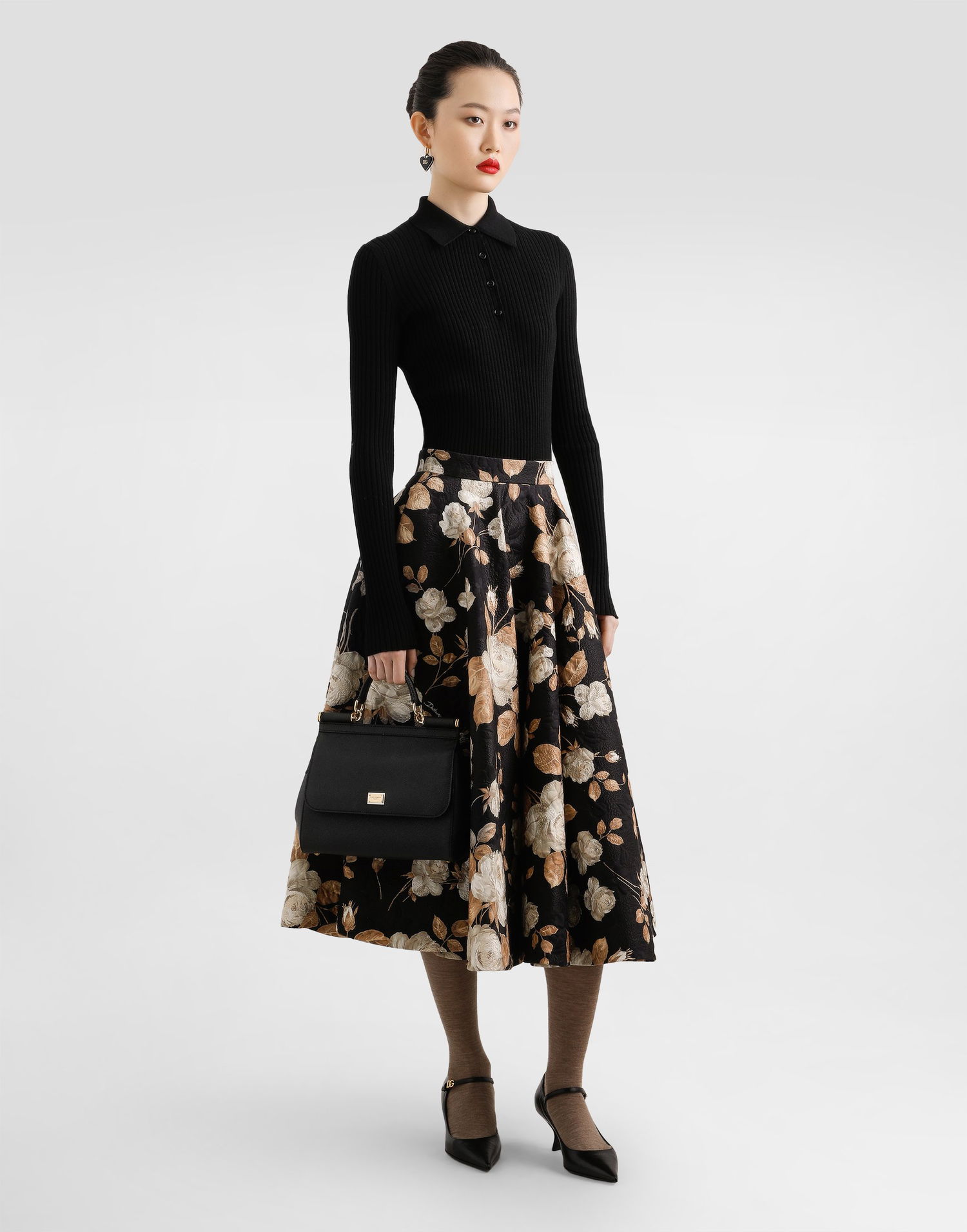 Пола Dolce & Gabbana Dolce & Gabbana Vintage Rose-Print Brocade Midi Skirt Черно | F4C6FTFSTBRHN5QQ, 1