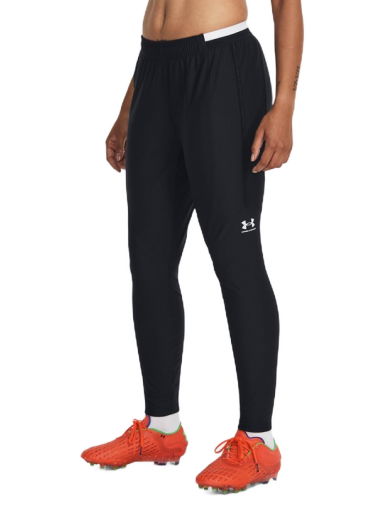 Спортни панталони Under Armour Challenger Training Pants Черно | 1380509-001