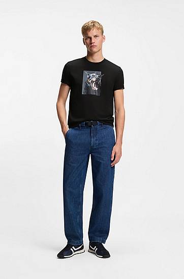 Тениска BOSS Cotton-jersey T-shirt with snarling dog artwork Черно | 50558965, 1
