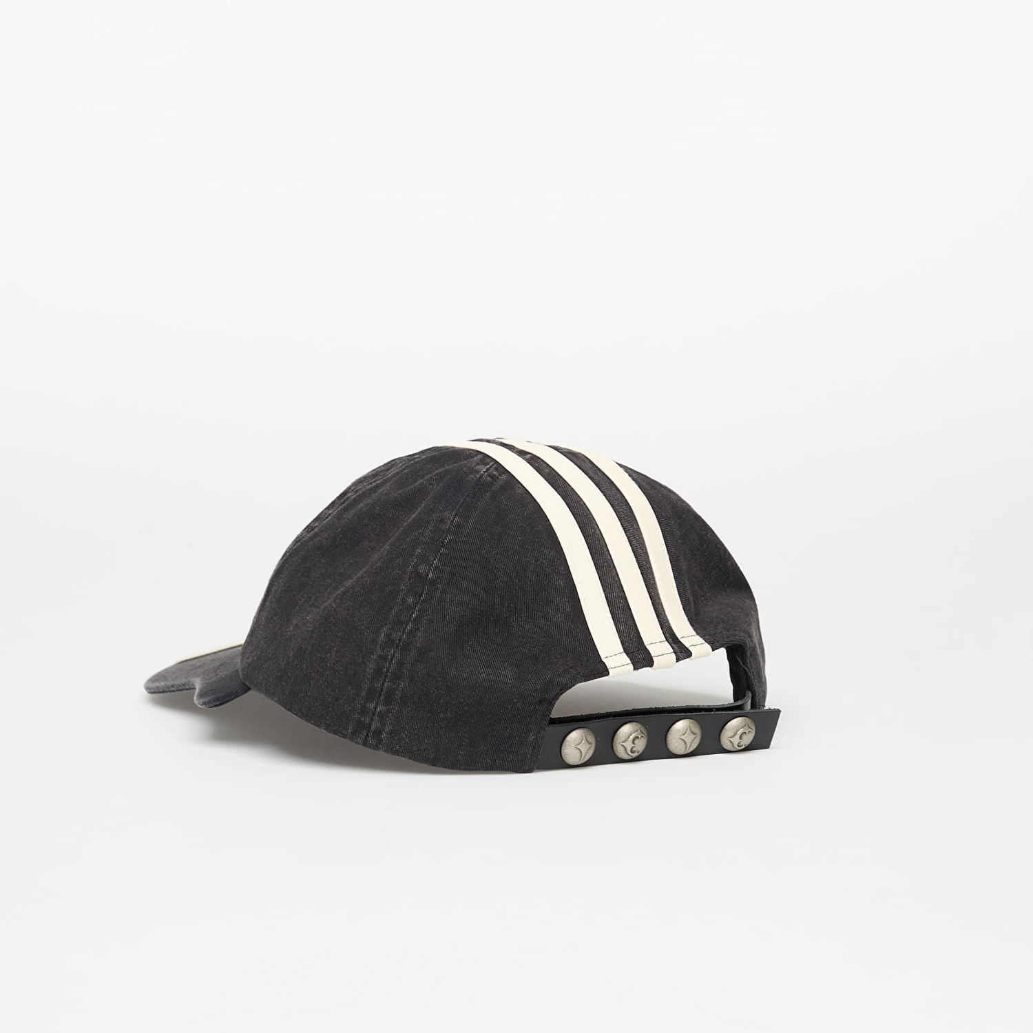 Шапка с козирка adidas Originals Thug Club Sword Washed Three-Stripe Cap Черно | KC2235, 1